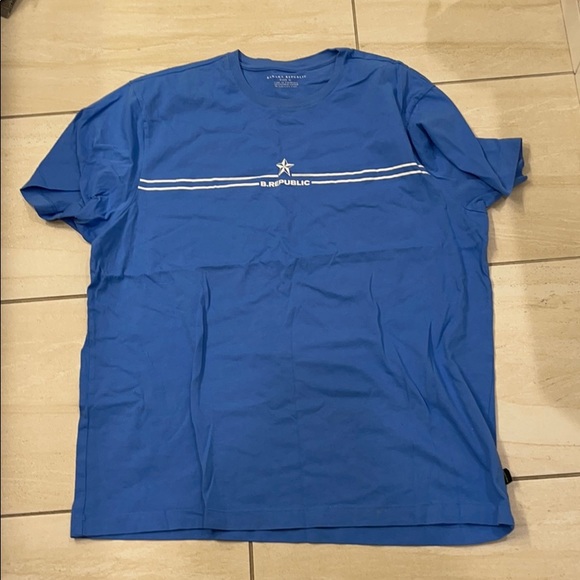 Banana Republic men top